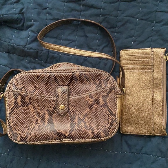 G.I.L.I Crossover bag and wallet insert - Picture 2 of 13